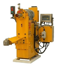 Load image into Gallery viewer, Automatic packaging machine with electronic weighing for valved bags